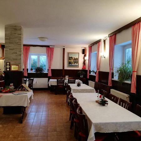 Guesthouse Arnika Fužine Εξωτερικό φωτογραφία