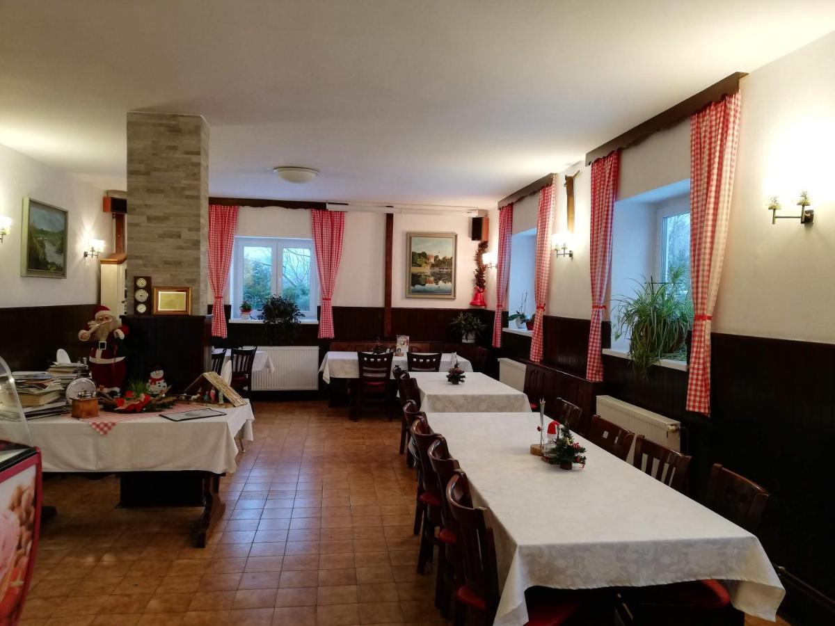 Guesthouse Arnika Fužine Εξωτερικό φωτογραφία